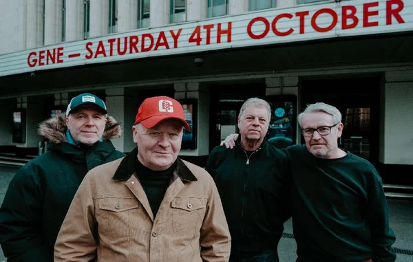 They last played together at the now defunct London Astoria in 2004
